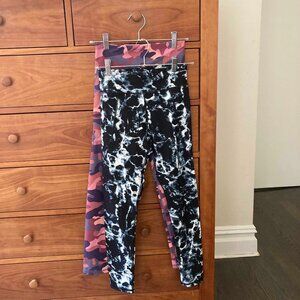 Pair of girls Old Navy Powersoft leggings, size L (10-12)